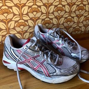Asics Women’s Gel Lightning GT 2150 sz8.5